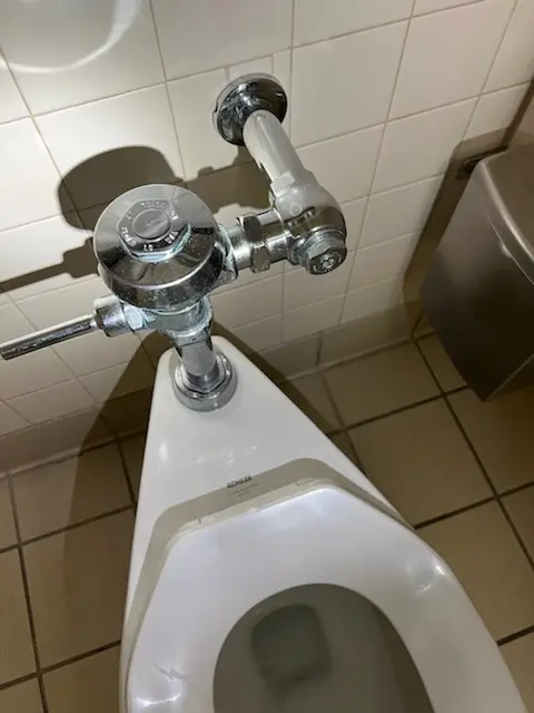 Fixture installation and repair for Pipe Repair in River Glen